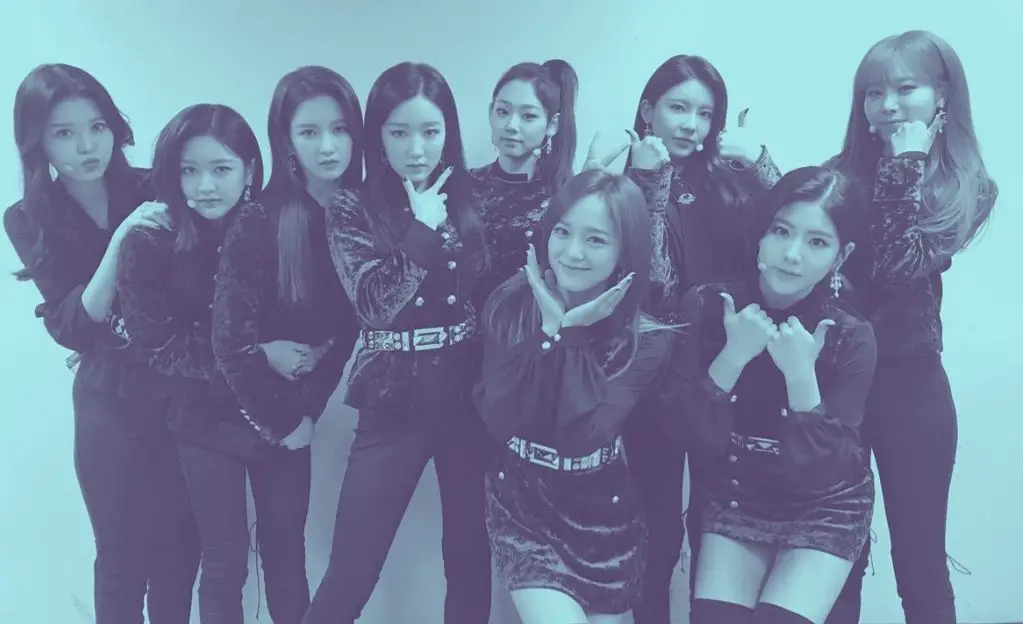 gugudan blue