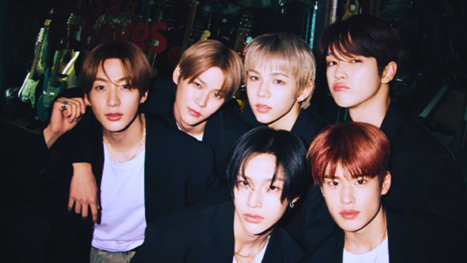 A group photo of RIIZE.
